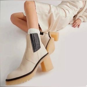 NEW Free People James Chelsea Bone Boots Leather Cushioned 37.5, 38.5, 39